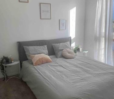 Montmagny Apartment | Grand T2 45m2 avec Parking & Balcon proche Paris