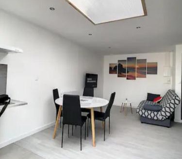 Saint-Quentin Apartment | Grand T2 Jardin Wifi Parking Proche Gare