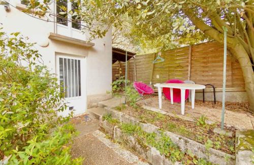 Buxerolles Apartment | Grand T2 proche de la gare de Poitiers