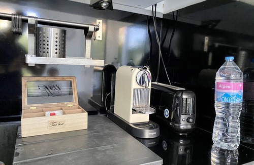 Saint-Ouen Apartment | Grand T3 Proche Paris parking Netflix
