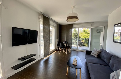 Saint-Ouen Apartment | Grand T3 Proche Paris parking Netflix