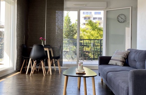 Saint-Ouen Apartment | Grand T3 Proche Paris parking Netflix