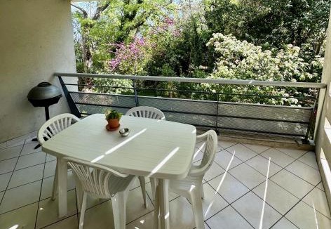 Alco Apartment | Grand T4 de 118m2 Proche Tram, Terrasse à seulement 25 mn des Plages