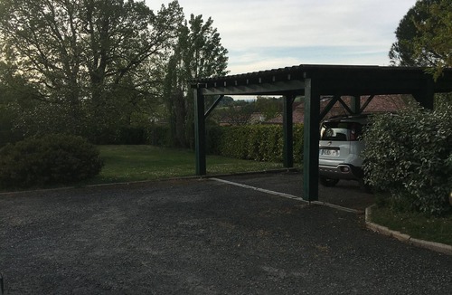 Denat House | Grand Terrain Piscine