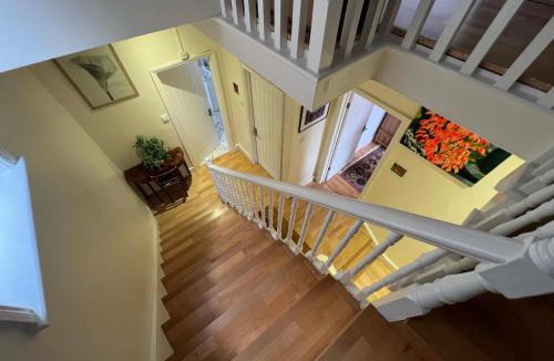 Thurlow Park House | Grand Tulse Hill Villa