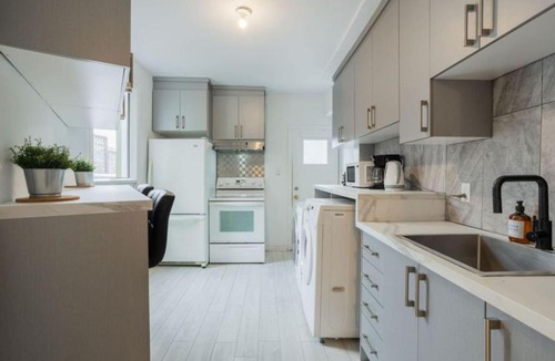 Griffintown Apartment | Grand Urban 4BR Luxe Loft in Griffintown