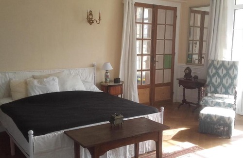 Serbonnes Bed & Breakfast | Grand-Varennes