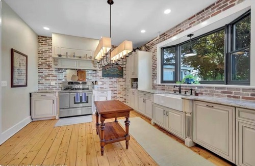 New London House | Grand Victorian on the Thames