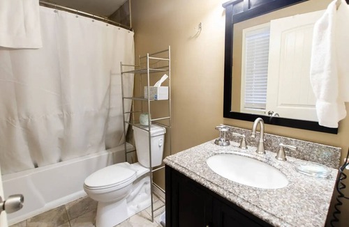 Dahlonega Villa | Grand View Villa on Choice Ave - Steps to Downtown
