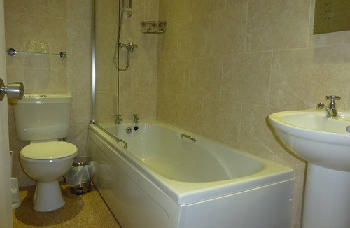 Ravenscar Hotel | Grand Villa Heights