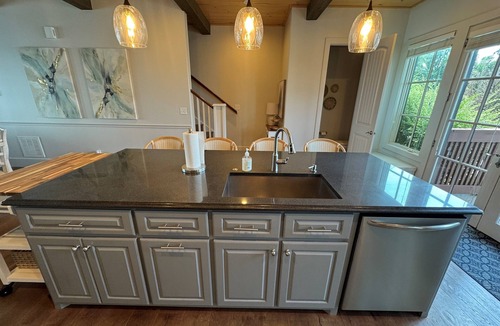 Vinita House | Grand Waterfront-Luxury 4-Level Lakefront Retreat, Hot Tub, Community Pool