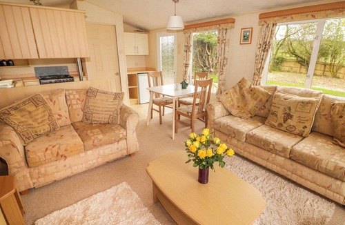 Pontypool Cottage | Grandads Shack