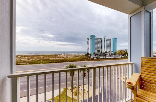 Orange Beach House | Grande Caribbean II