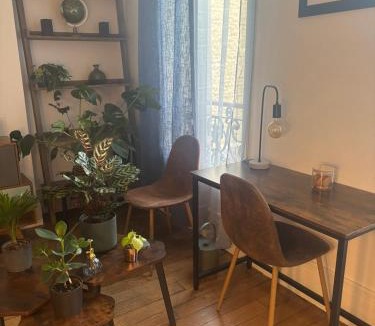 Issy-les-Moulineaux House | Grande chambre futon - Petit Déjeuner - Porte de Versailles