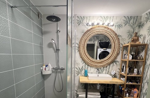 Les Platanes Bed & Breakfast | Grande Chambre Cosy Secteur Historique de Perpignan