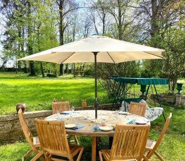 Prez-sous-Lafauche House | Grande et belle demeure