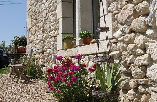 Saint-Vivien House | grande girondine in the heart of the montaigne and gurson vineyards