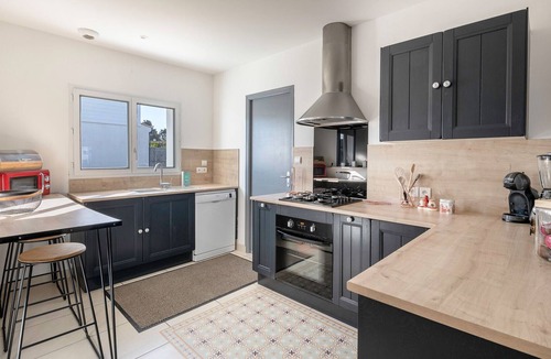 Saint-Brevin-les-Pins House | Grande maison pour 8 personnes, idéale pour découvrir le Sud de la Loire