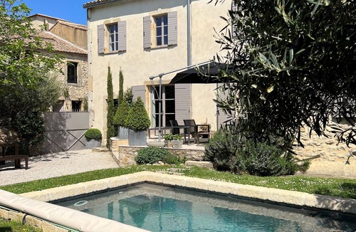 La Bastide-d'Engras House | Grande Maison de Village Associant Caractère et Design Près D'uzès
