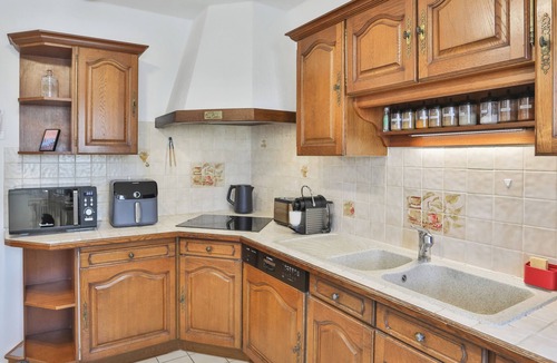 Chateau-d'Olonne House | Grande Maison avec Jardin, Parking, proche de la Plage