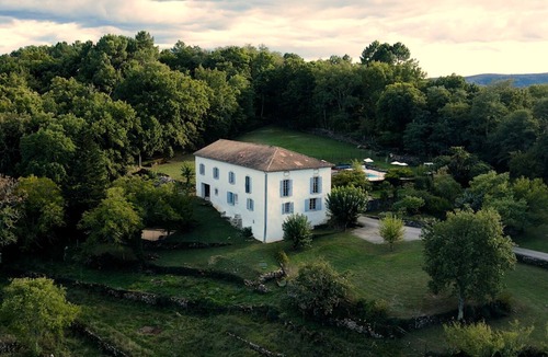 Laurac-en-Vivarais House | Grande Maison au Cœur D'un Parc de 2 Hectares