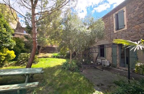 Saint-Hilaire House | Grande maison 15 pers - Jardin, barbecue & pétanque