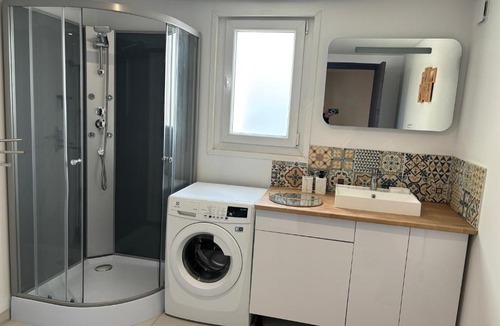 Auchy-les-Mines Apartment | Grande maison 6-8 couchages