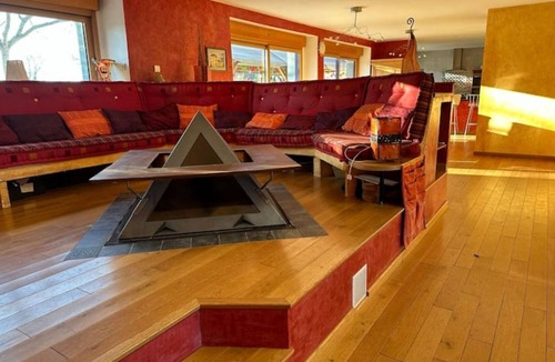 Parne-sur-Roc House | Grande Maison Avec Piscine