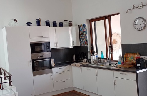 Torreilles House | Grande Maison Catalane Agréable a Vivre