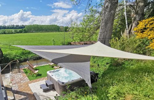 Sarge-sur-Braye Villa | Grande maison détente & loisirs