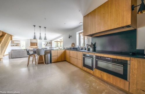 Blancafort House | Grande Maison Dans une Propriété Arborée