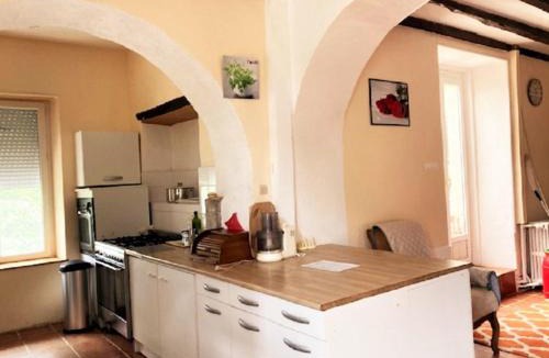 Voulmentin Villa | Grande maison de charme, 14 pers. 5 chambres, sauna, écrin de verdure, baby foot
