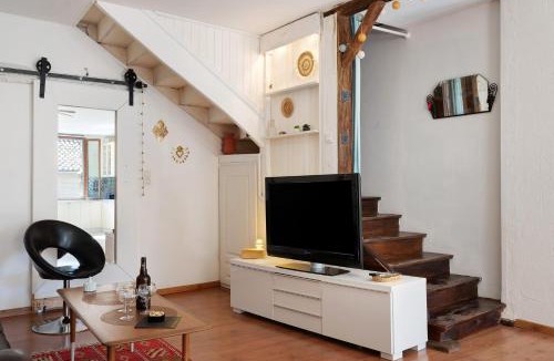 Cazavet House | Grande Maison De Village