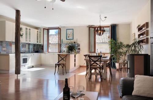 Cazavet House | Grande Maison De Village