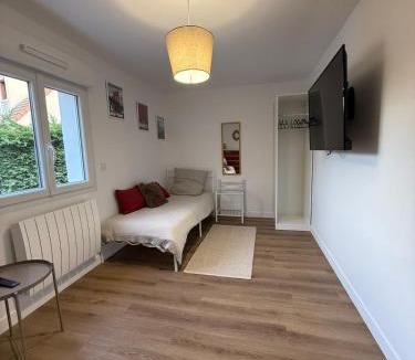 Mandres-les-Roses House | Grande maison familiale proche Paris et Disney