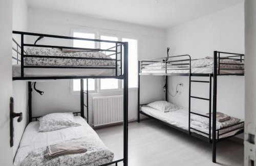 Deux Croix-Banchais House | Grande maison façon "Auberge" quartier des Deux Croix, Angers - 16 personnes