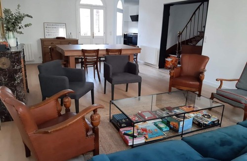 Nogent-le-Roi House | Grande Maison Familiale de Ville à 1h de Paris Dans Village Médiéval