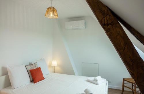 Sandillon House | Grande Maison Familiale située à Sandillon à seulement 15mn d'Orléans - 5 chambres - 8 lits - Maison classée meublé de tourisme 3 étoiles