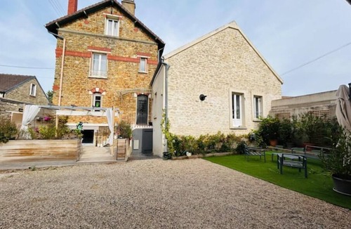 Bouafle House | Grande Maison