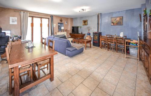 Noyers-sur-Jabron House | Grande Maison
