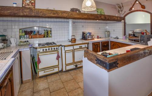 Noyers-sur-Jabron House | Grande Maison