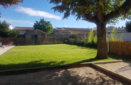 Salles-d'Aude Villa | Grande Maison Vigneronne, proche de la mer
