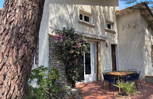 Canet-Plage Villa | Grande Villa Rénovée Quartier des Fleurs à 5mn de la Plage