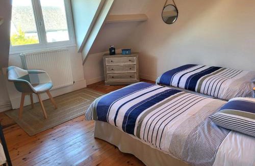 Saint-Germain-sur-Ay Villa | Grande villa bord de mer