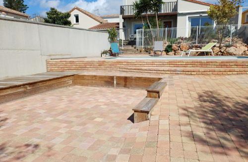 Balaruc-les-Bains Villa | Grande villa neuve avec piscine près mer et Sète