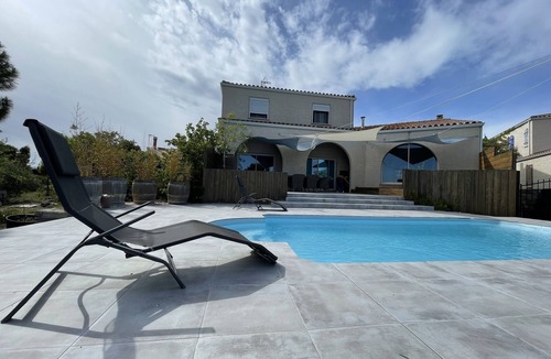 Leucate Villa | Grande Villa vue sur Mer, Terrasse, Piscine, Plages à 2km