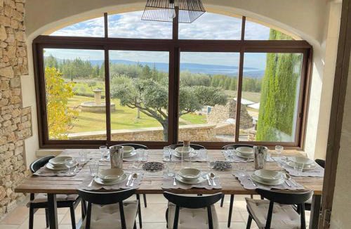 Apt House | Grands Abayers