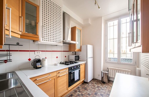 Quartier du Faubourg-Montmartre Apartment | Grands Boulevards Family