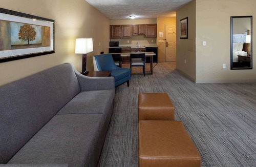 Luverne Hotel | Grandstay Hotel And Suites Luverne