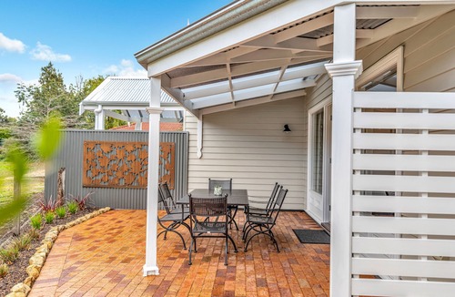 Mount Barker House | Grandview Accommodation - The Elm Tree Apartments